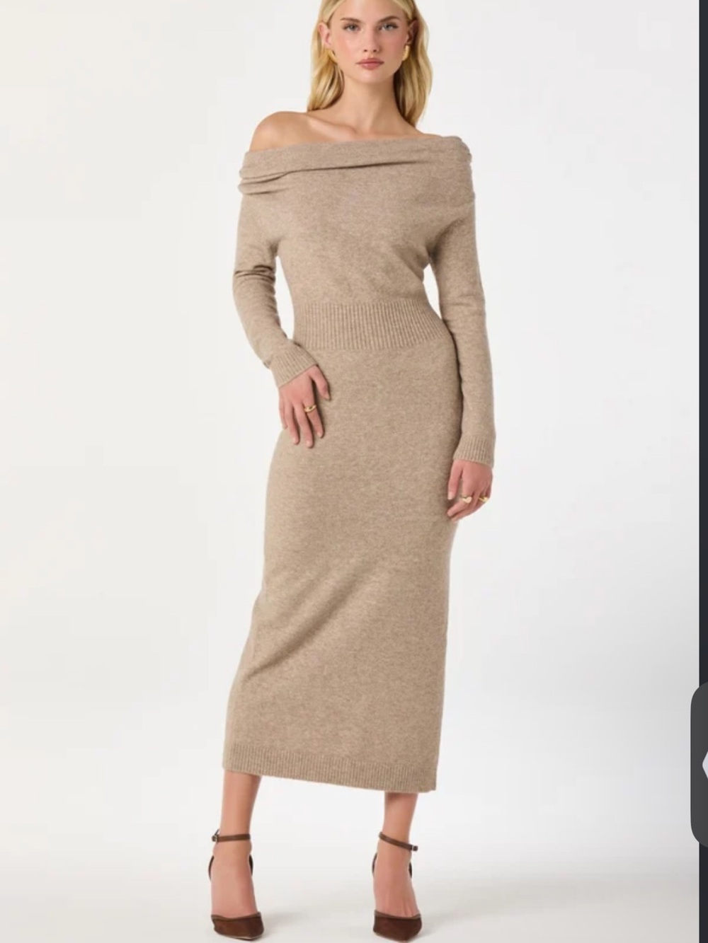 ASTR the Label Cora Sweater Midi Dress Size L Taupe Off The Shoulder Long Sleeve
